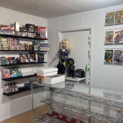 New Sports Card & Comic Book Shop