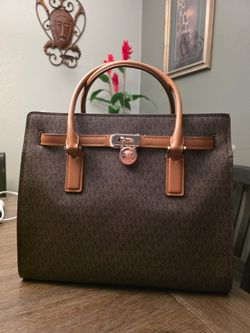 Michael kors x large Hamilton purse