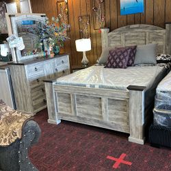 6Pc  Queen Bedroom Set 