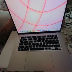 Apple 2025 MacBook Air 15-inch Laptop - Silver 