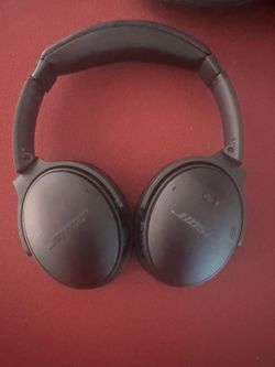 Bose QC35C II Noise Cancelling Headphones $125