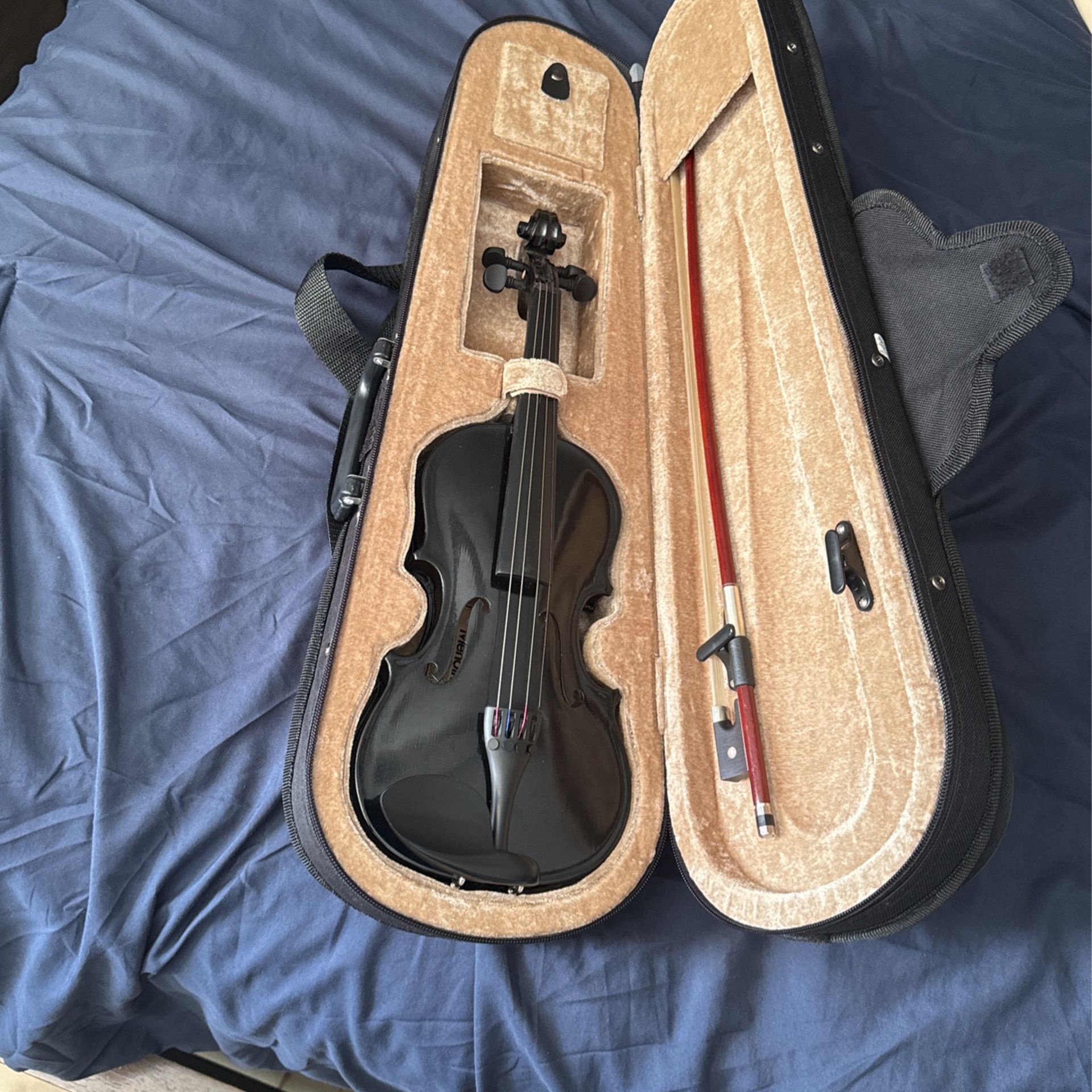 1/8 Violin, used, good condition