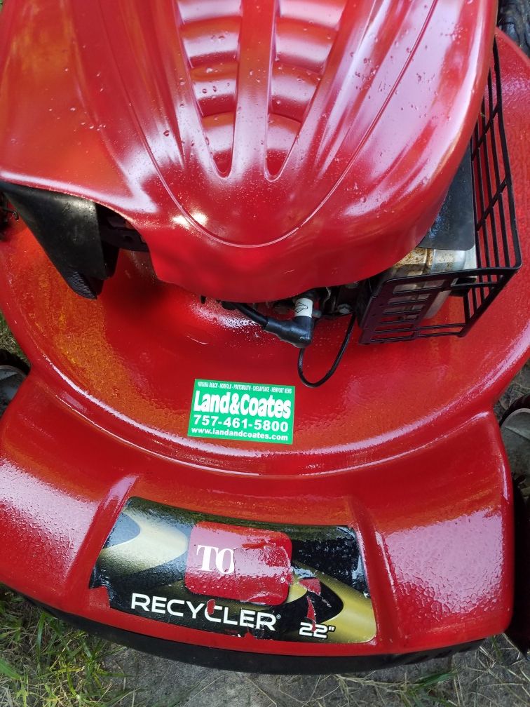 TORO 7.0hp/190CC/22"CUT/PERSONAL PACE SELF-PROPELLED LAWN MOWER