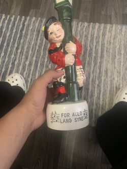 Vintage 13” Scottish Auld Lang Syne Wind up Musical Post Figure