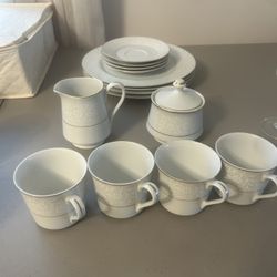 Vintage 14 Piece Set of Noritake Tahoe 2585 Fine China Coffee Cups, Saucers, Plates, Creamer & Sugar Servers Drinkware