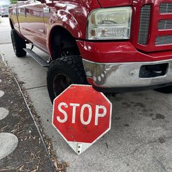 Stop sign 🛑