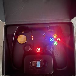 XBox Wireless Remote Black And Gold