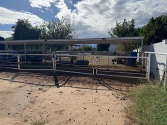Horse Stalls (4)