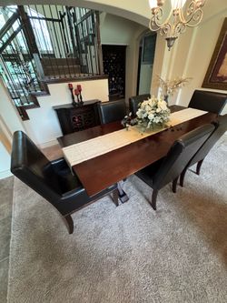 Dining room set