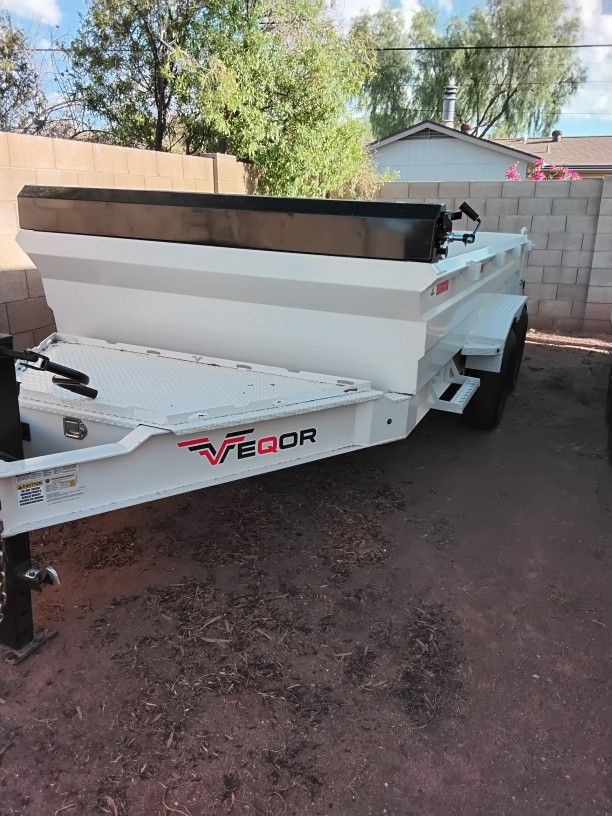 2025 Dump Trailer- Brand New 