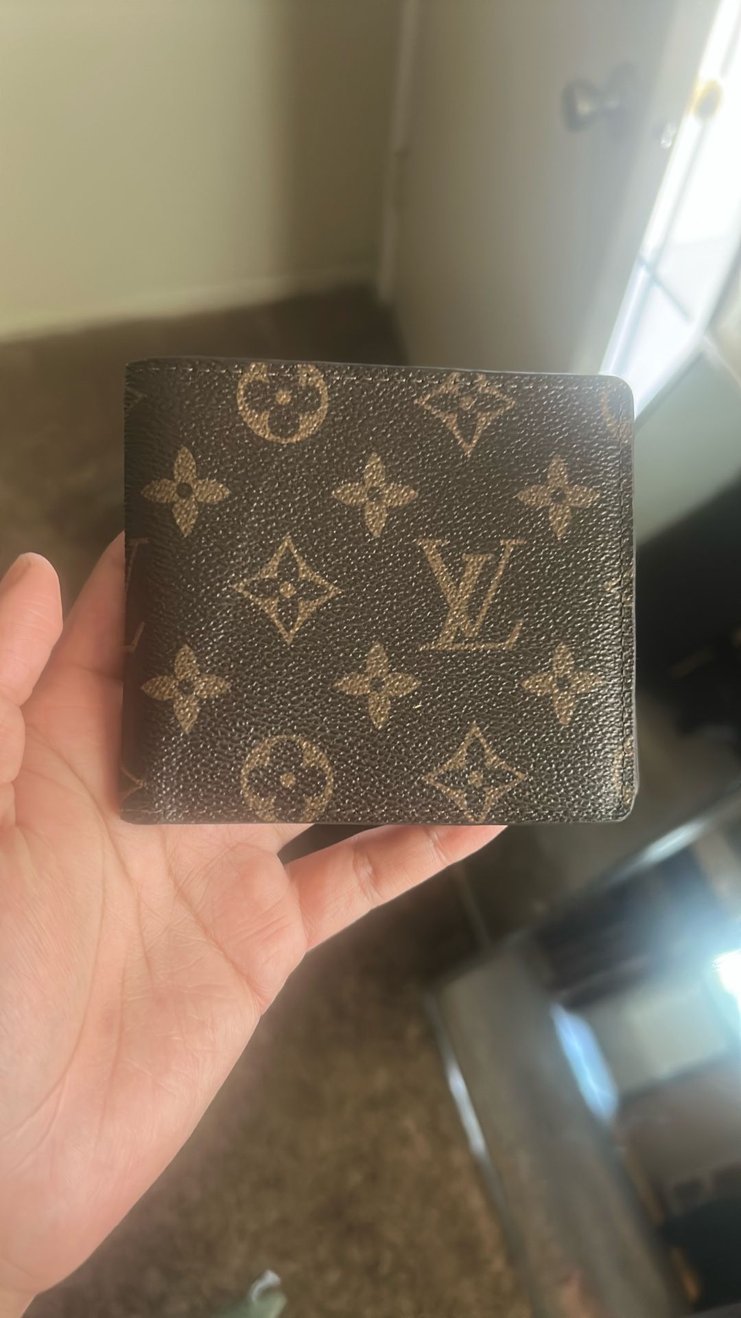 LV wallet