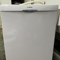 Bosch Top Control 24-in Built-In Dishwasher