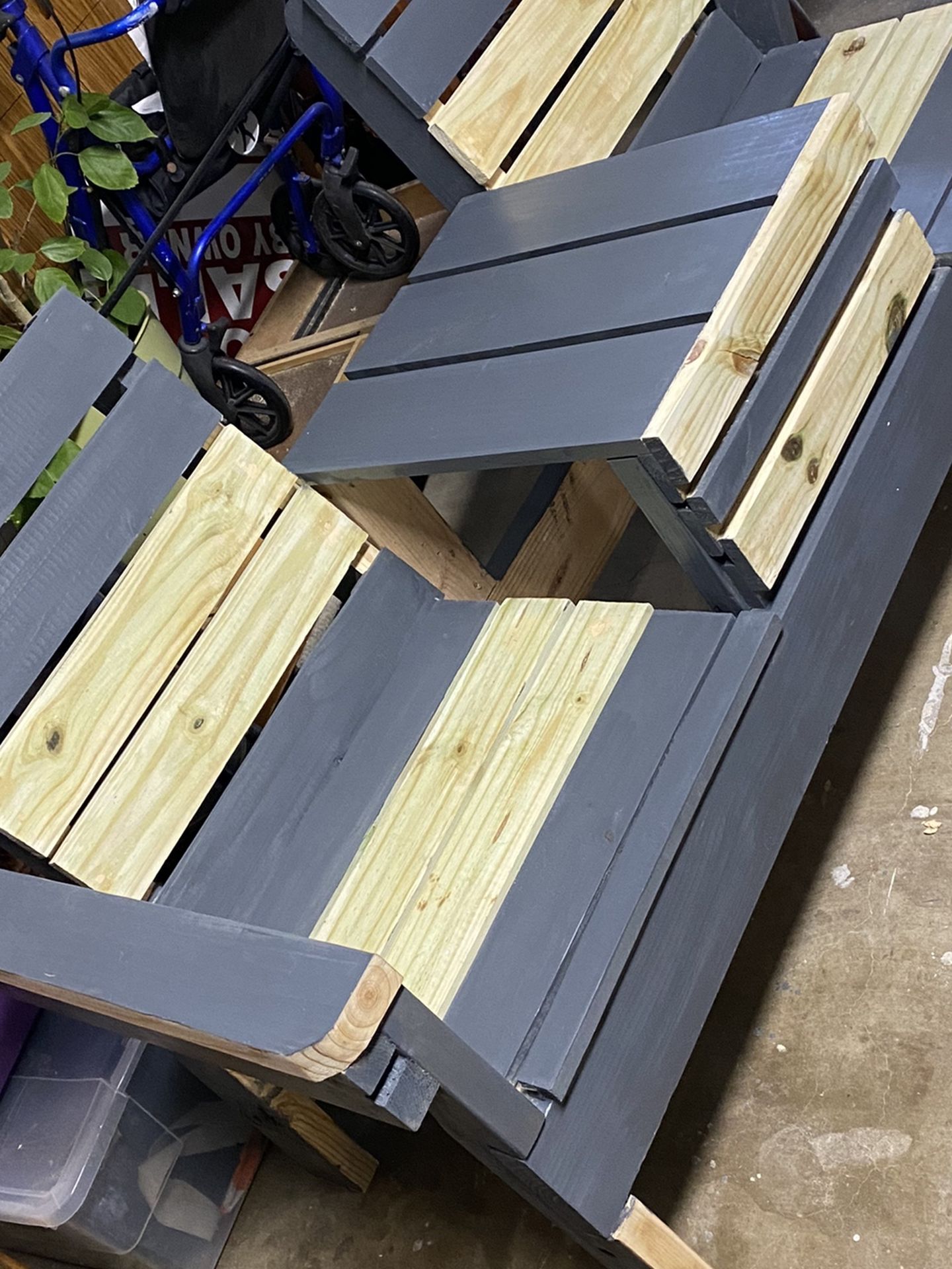 Double Seat Bench With Table