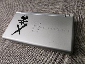 Nintendo DS Lite – The World Ends with You Limited Edition