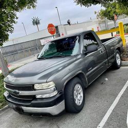 2001 Chevrolet Silverado V6 