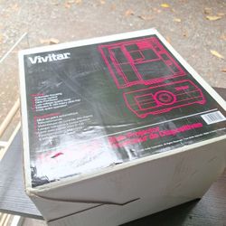 New In Box Vivitar Slide Projector