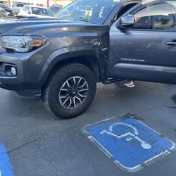 2021 Toyota Tacoma