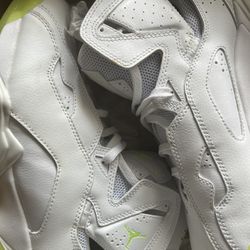 Jordan True Flight: Men’s Size 8