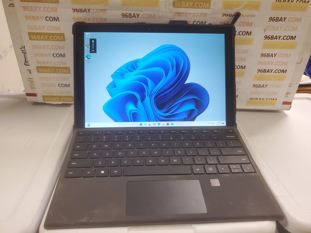 SURFACE PRO 4 WITH EVERYTHING YOU NEED WINDOW 11 (INV. D1034N)

