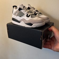 Jordan 4 Military (10c)