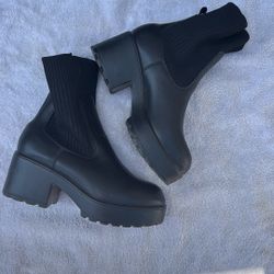 Black Boots