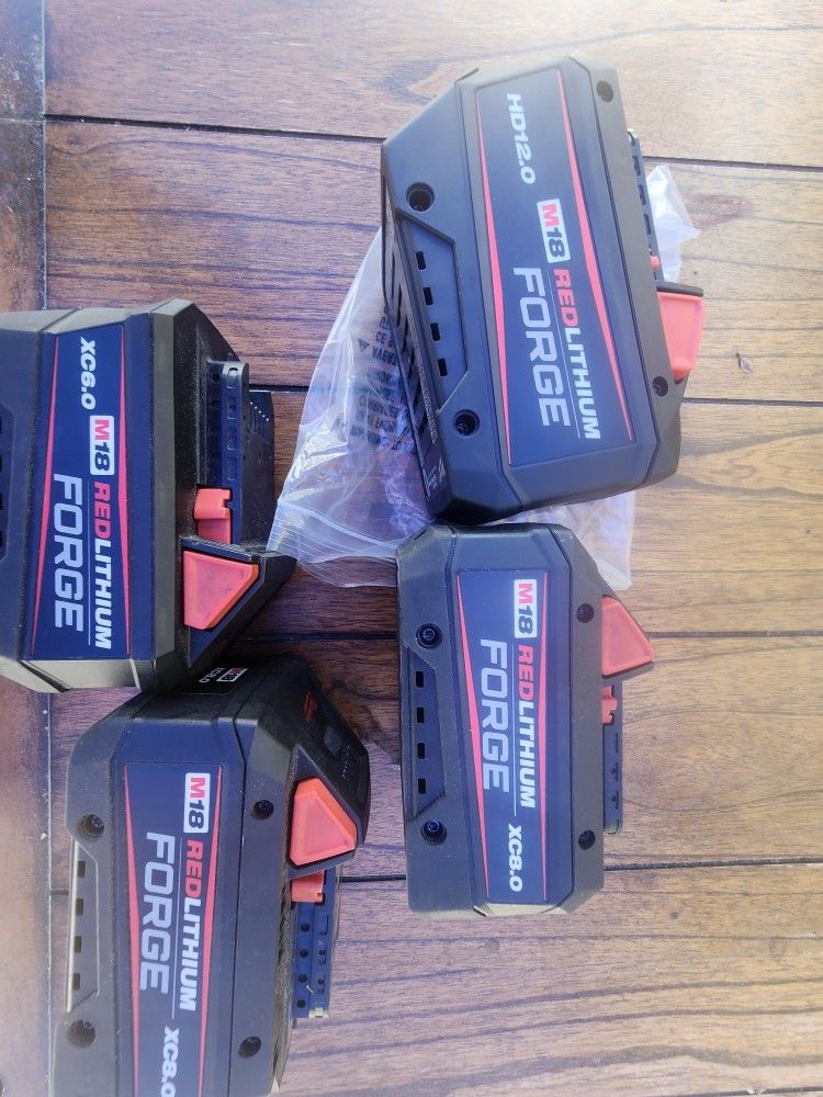 Milwaukee Red Lithium Forge