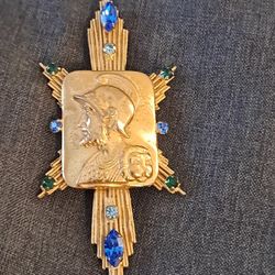 Vintage Brooch, 2.5 Inches, In Nice Condition.