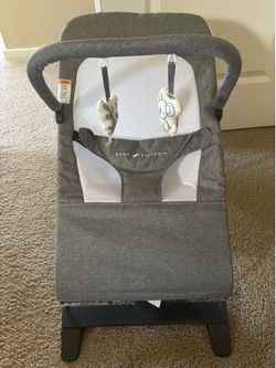 Baby Delight Portable Baby Bouncer – Excellent Condition