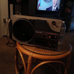 Bell @howell Lumina 43 Projector. From 70s.  40 Cash