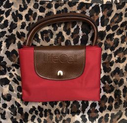  Cosmetics Bag 🦋FREE When you Bundle