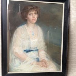Virginia Keep Clark (1) was an American artist and illustrator from Indianapolis. She studied at the Art Students League in New York and with 