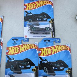 Hot wheels batman forever batmobile super treasure hunt toy