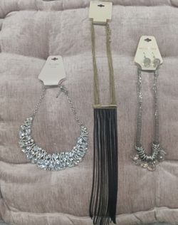 Beautiful New Necklaces ✨$7 EACH✨