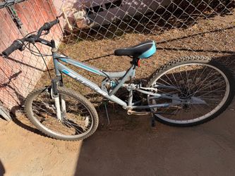 Huffy Trail Runner 26” / 21Speed Mountain Bike