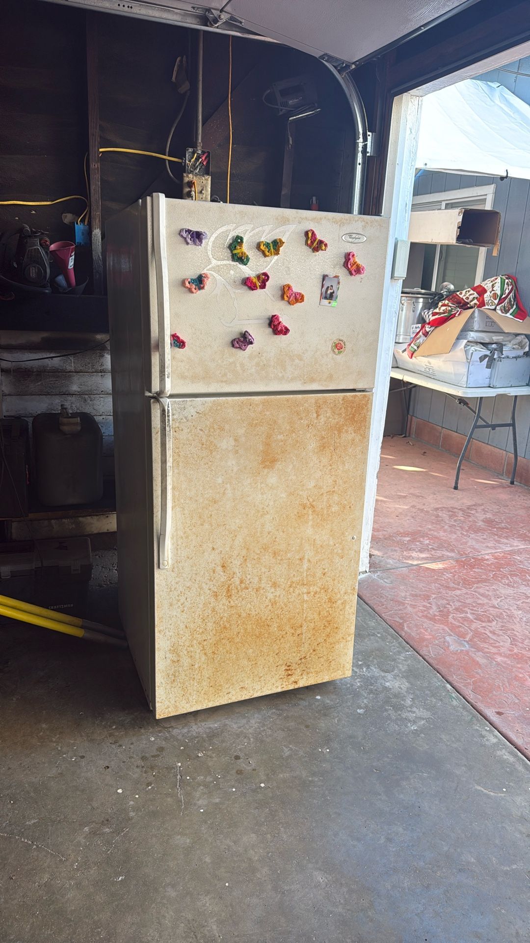 Refri Trabaja Muy Bien Es Viejito Pero Trabaja Al 100 Tengo Otro X ESO Lo Vendo