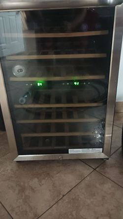 Wine refrigerator or drinks