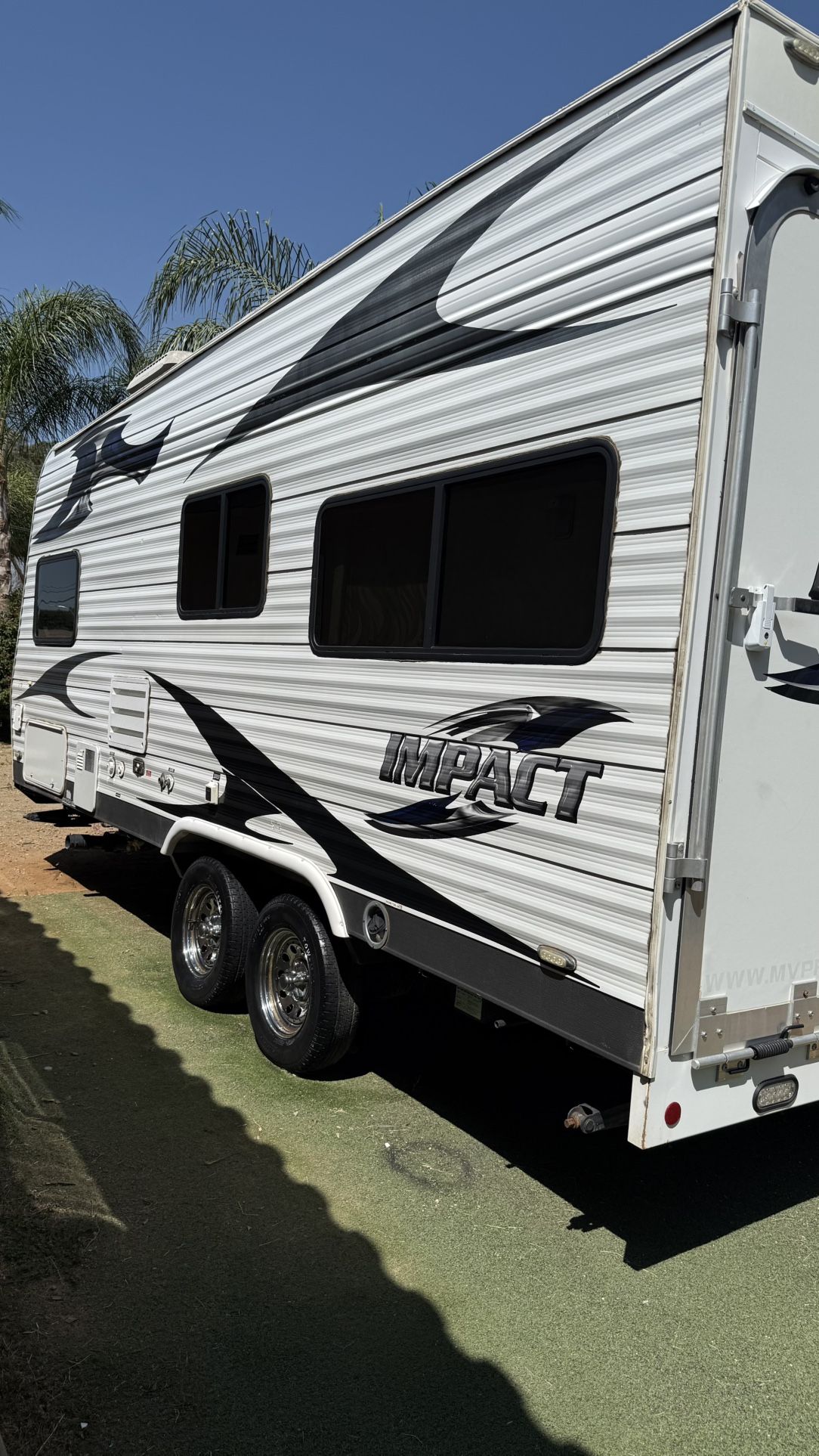 2012 MVP Toy Hauler Series M-18SS