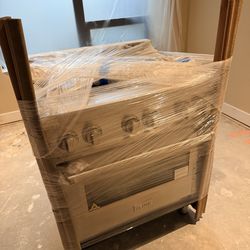 NEW Dual Fuel Range, Gas Cooktop w/ Electric Convection Oven