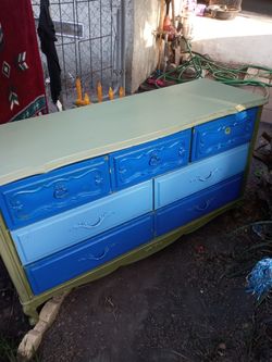 Kids/ youth dresser