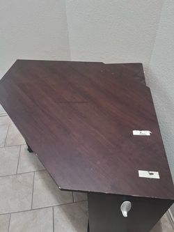 Wooden corner desk