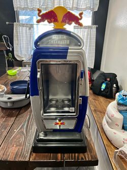 Red Bull mini gas pump 4 can frig