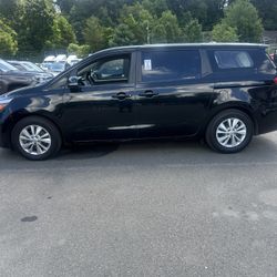 2016 KIA Sedona