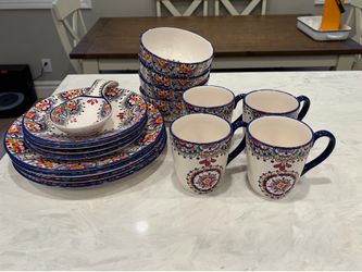Dash of That Dishes/Dinnerware