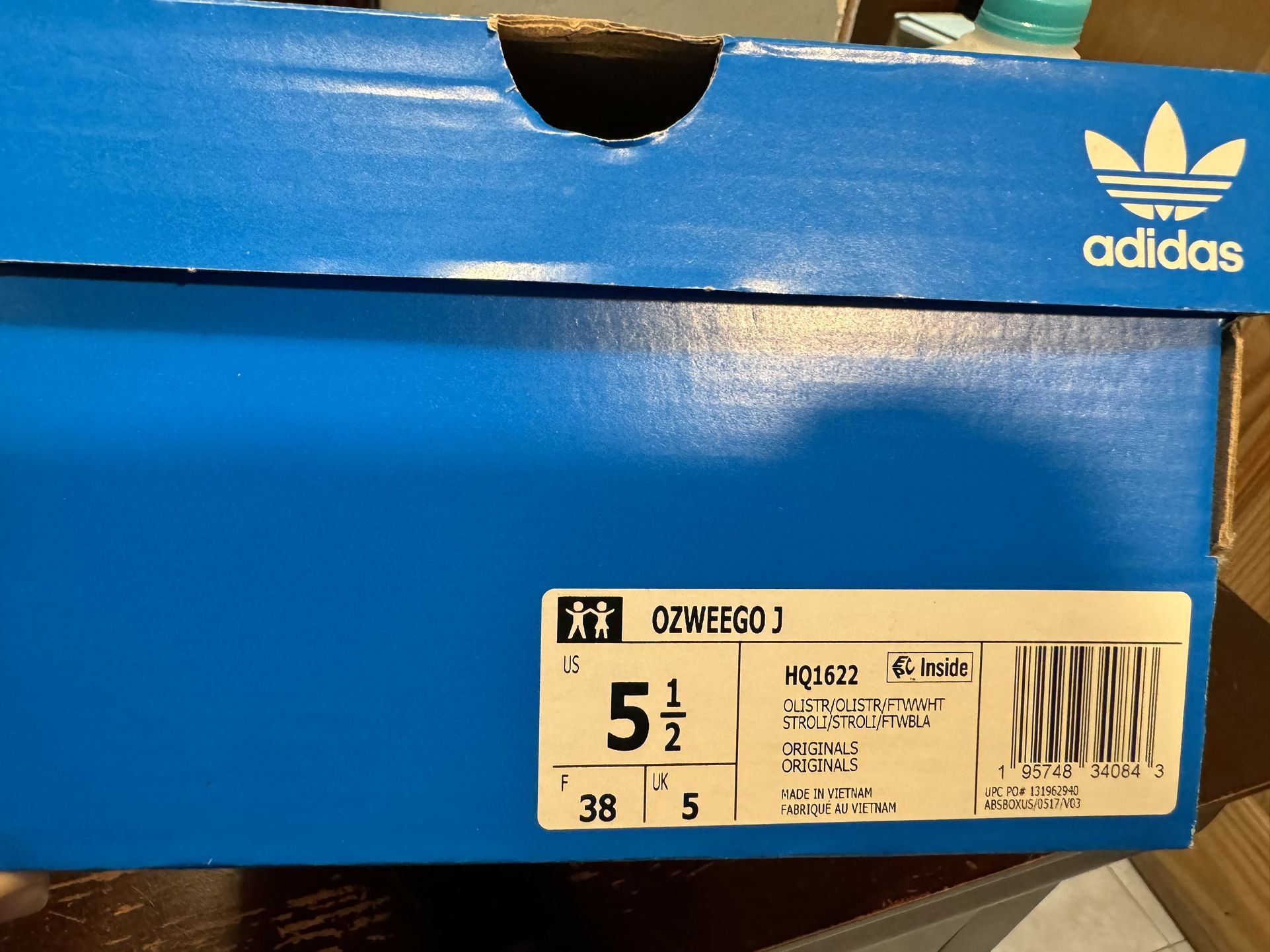 Adidas Osweego Sneakers