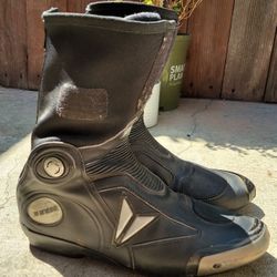Dainese Axial Pro Boots Size 44