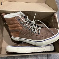 Vans x Hana Beaman MTE Hi-Tops – Scotchgard 3M Lined Winter Boots – Women’s Size [7.5]