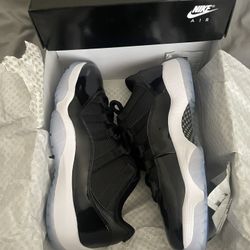 Jordan XI Low Sz 10