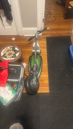 E Scooter Needs A Battery