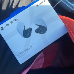 Brand New Playstation Ear Buds 