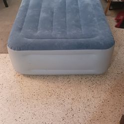 Twin Size Air Mattress